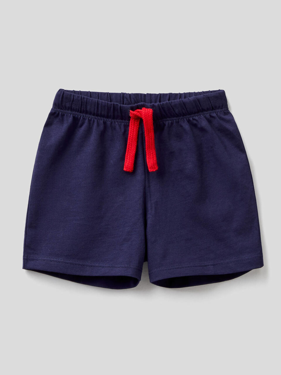Tank top and shorts set image number 2