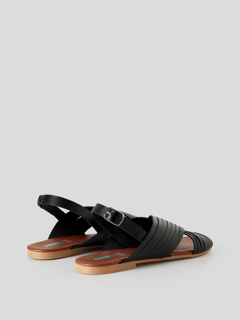 Criss-cross flat sandals image number 2