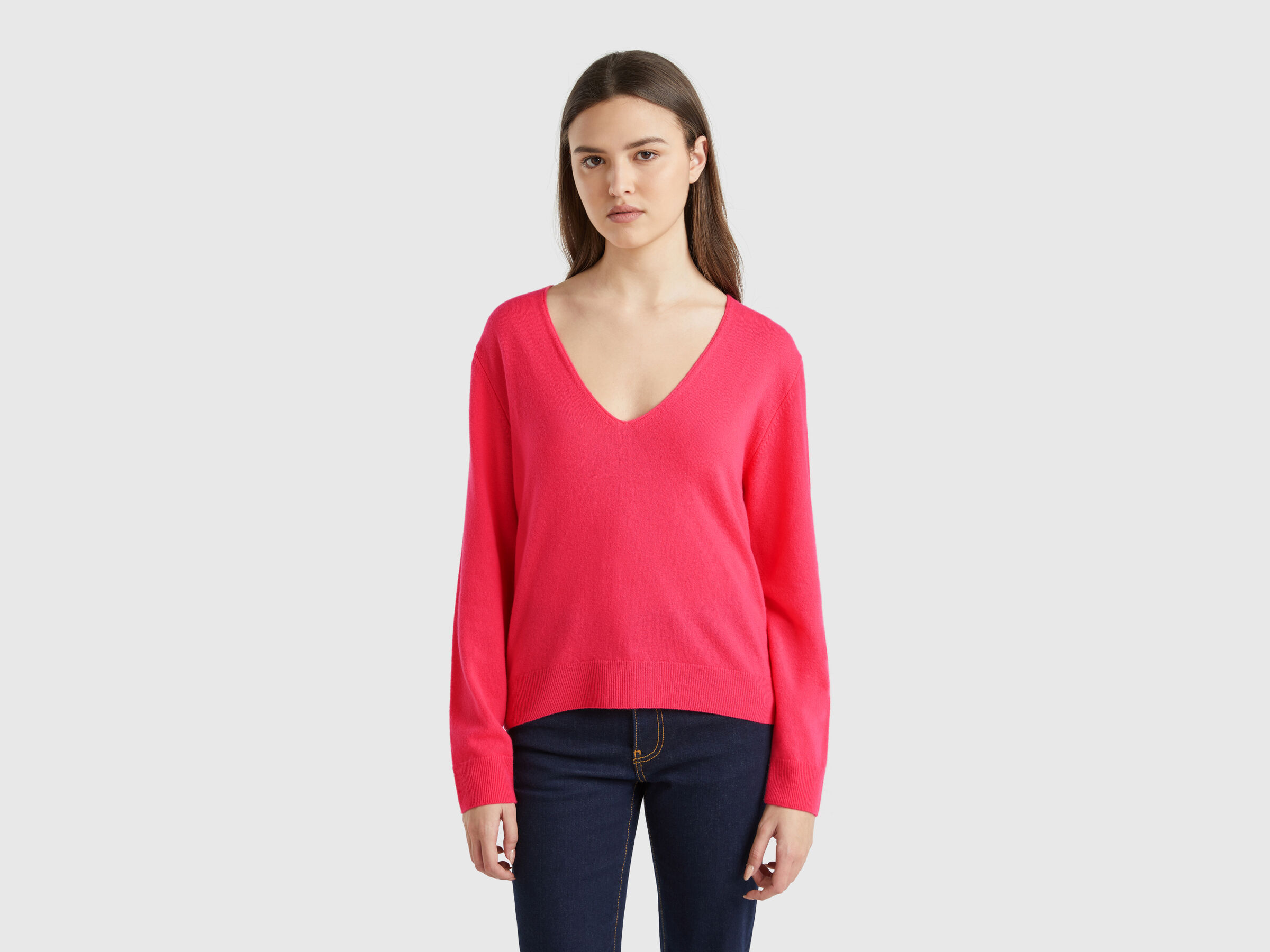 V NECK SWEATER L/S Women image number 0