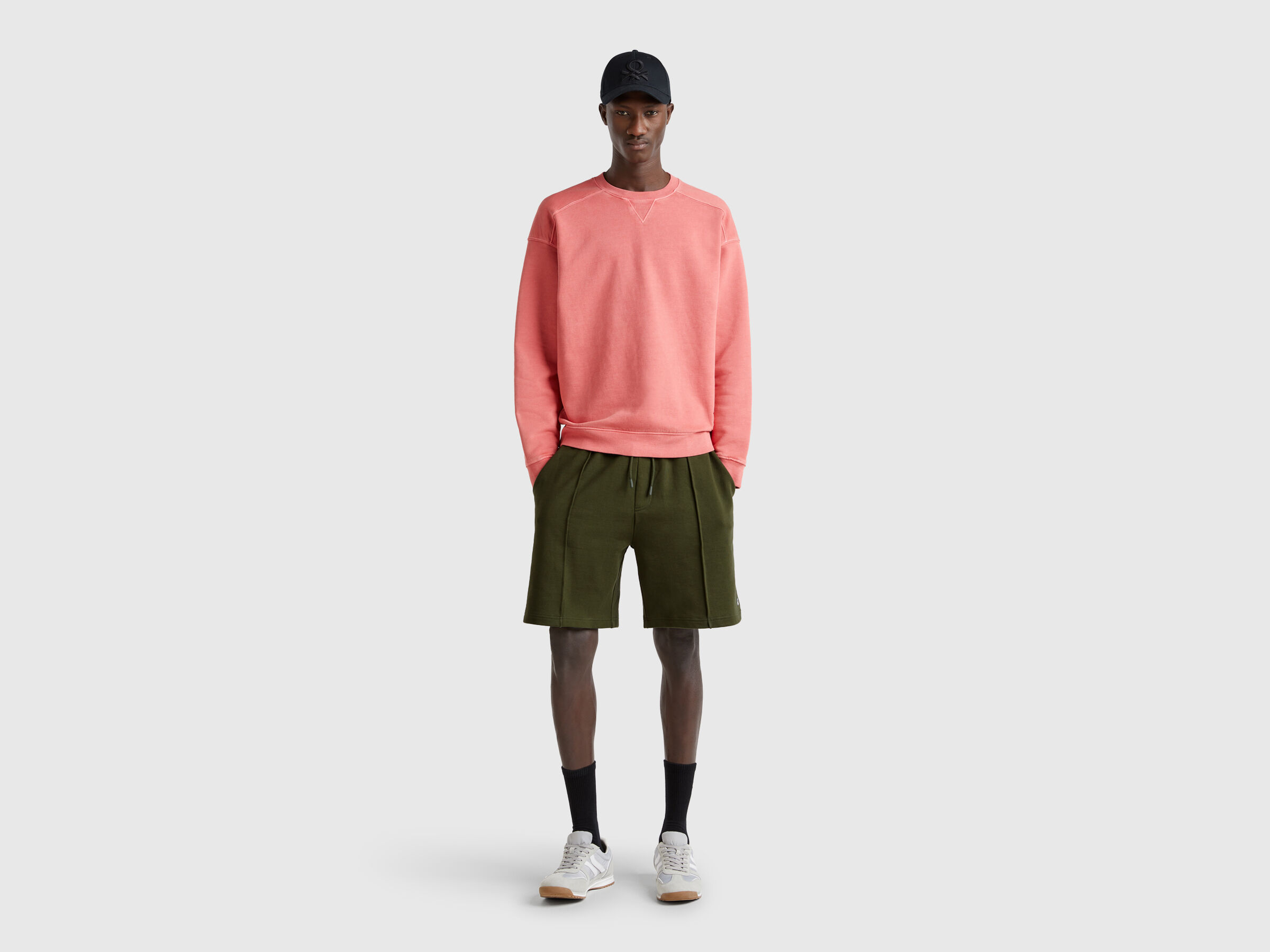 BERMUDA Men image number 2