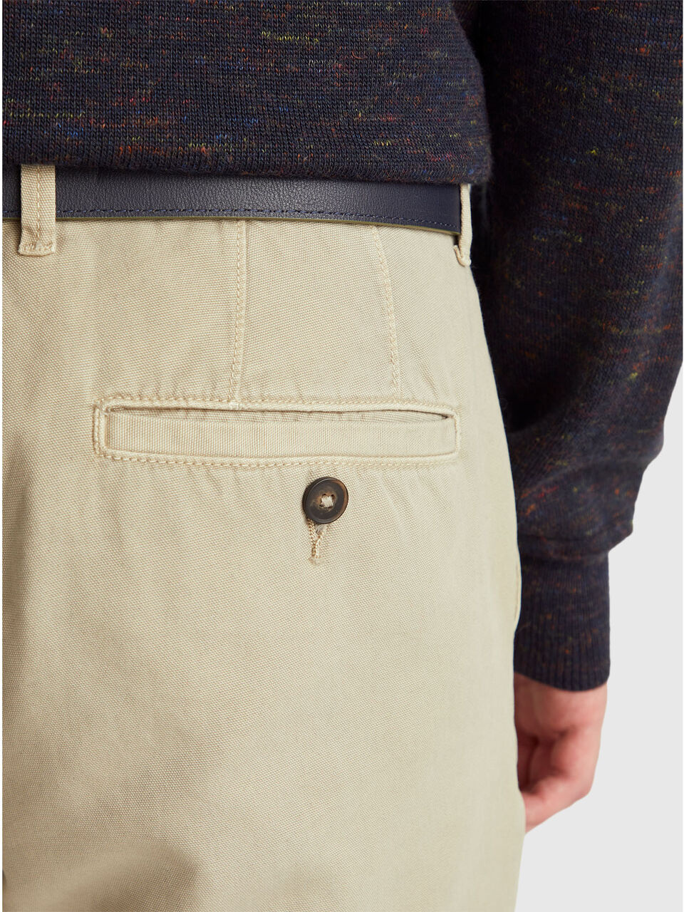 TROUSERS Men image number null