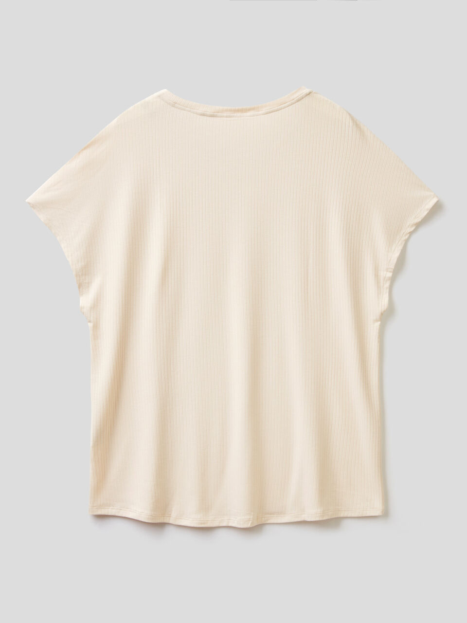 Flowy comfort fit t-shirt image number 2