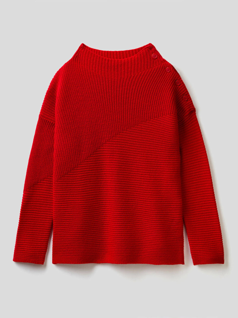 Sweater in wool blend with buttons image number 1