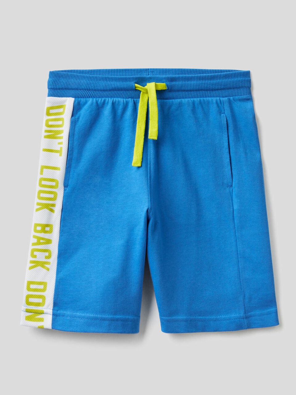 Sporty bermudas with side band image number 1