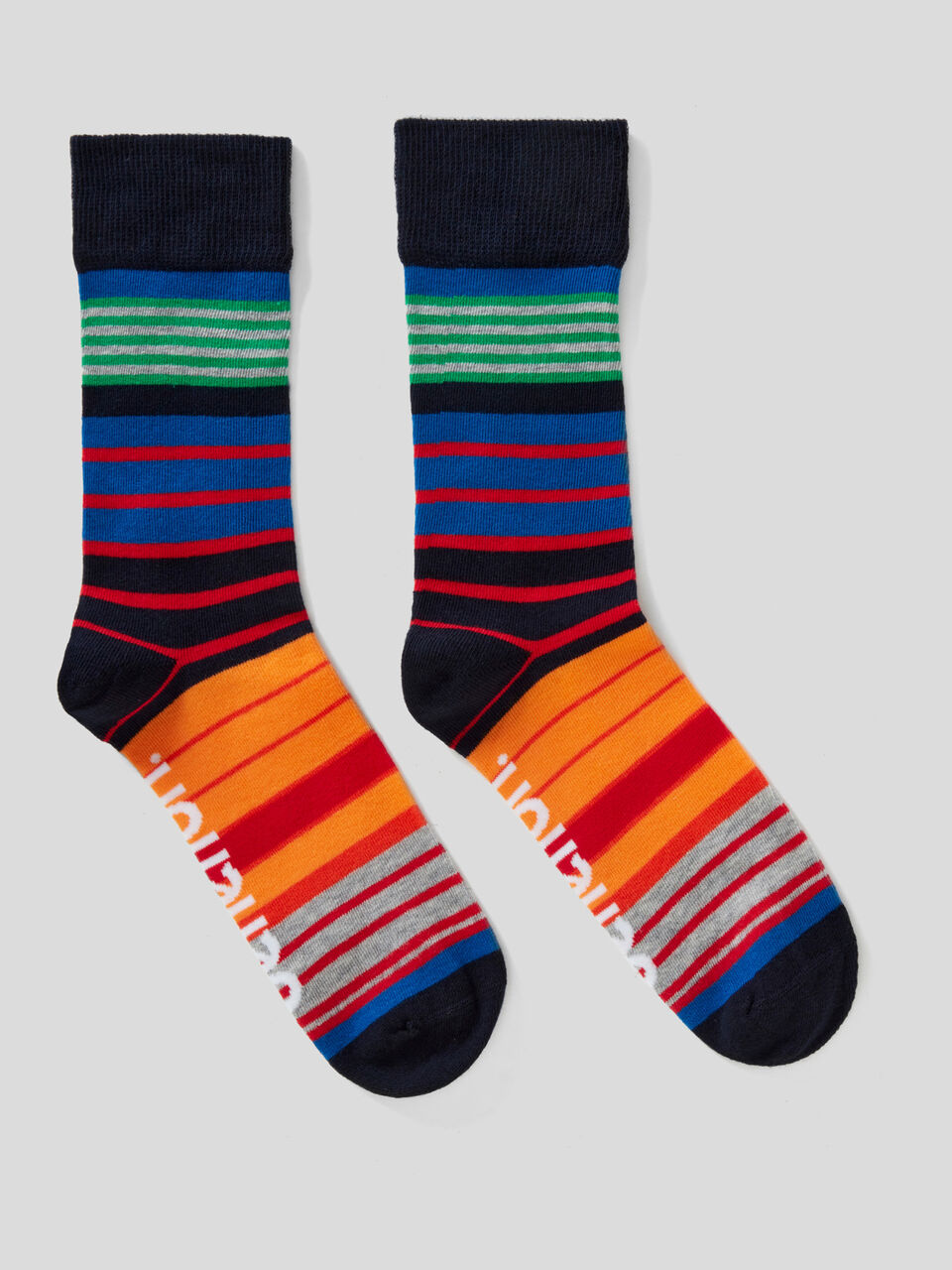 3/4 patterned socks image number 1