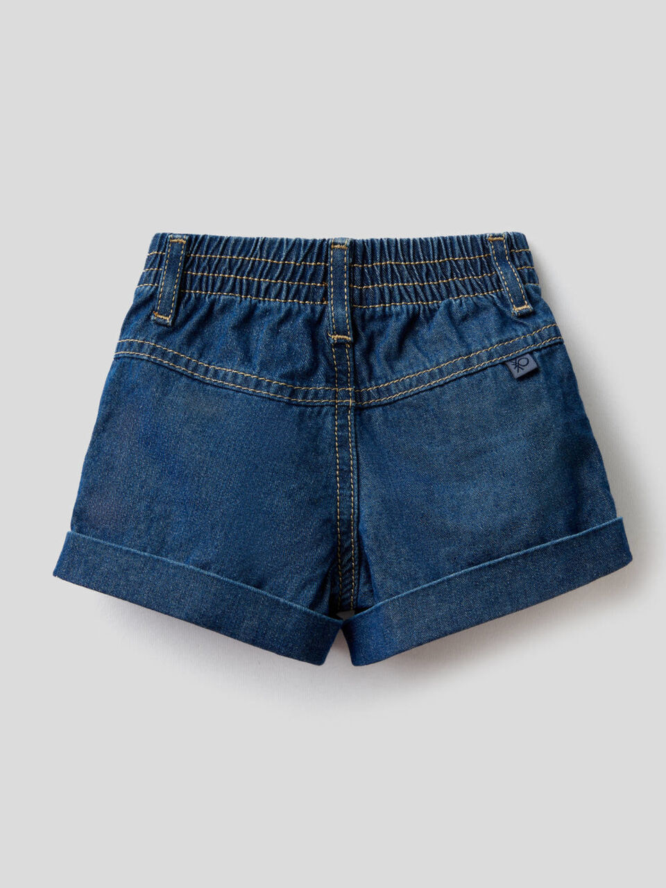 Shorts in 100% cotton denim image number 2