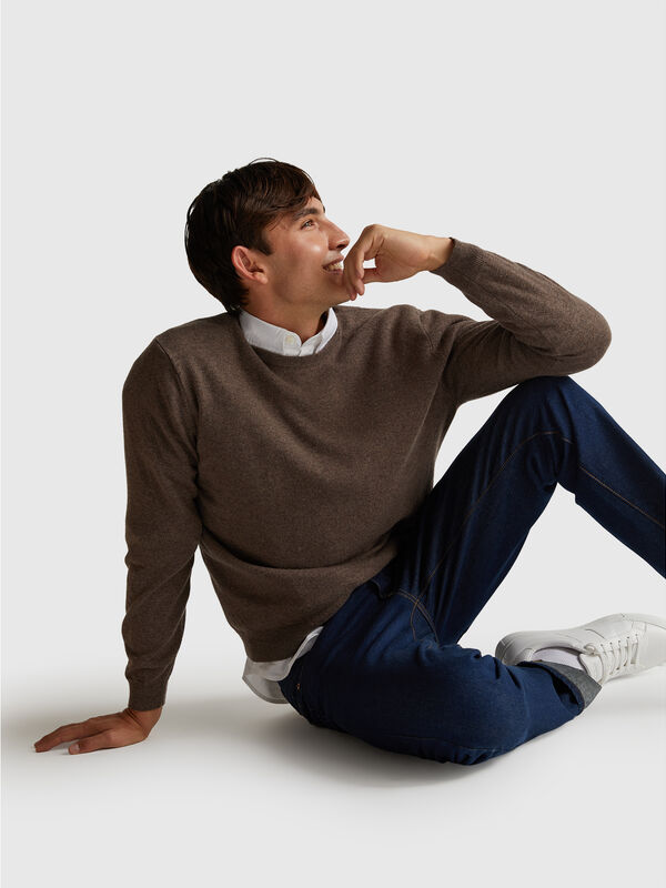 Gray crew neck sweater in pure Merino wool Men