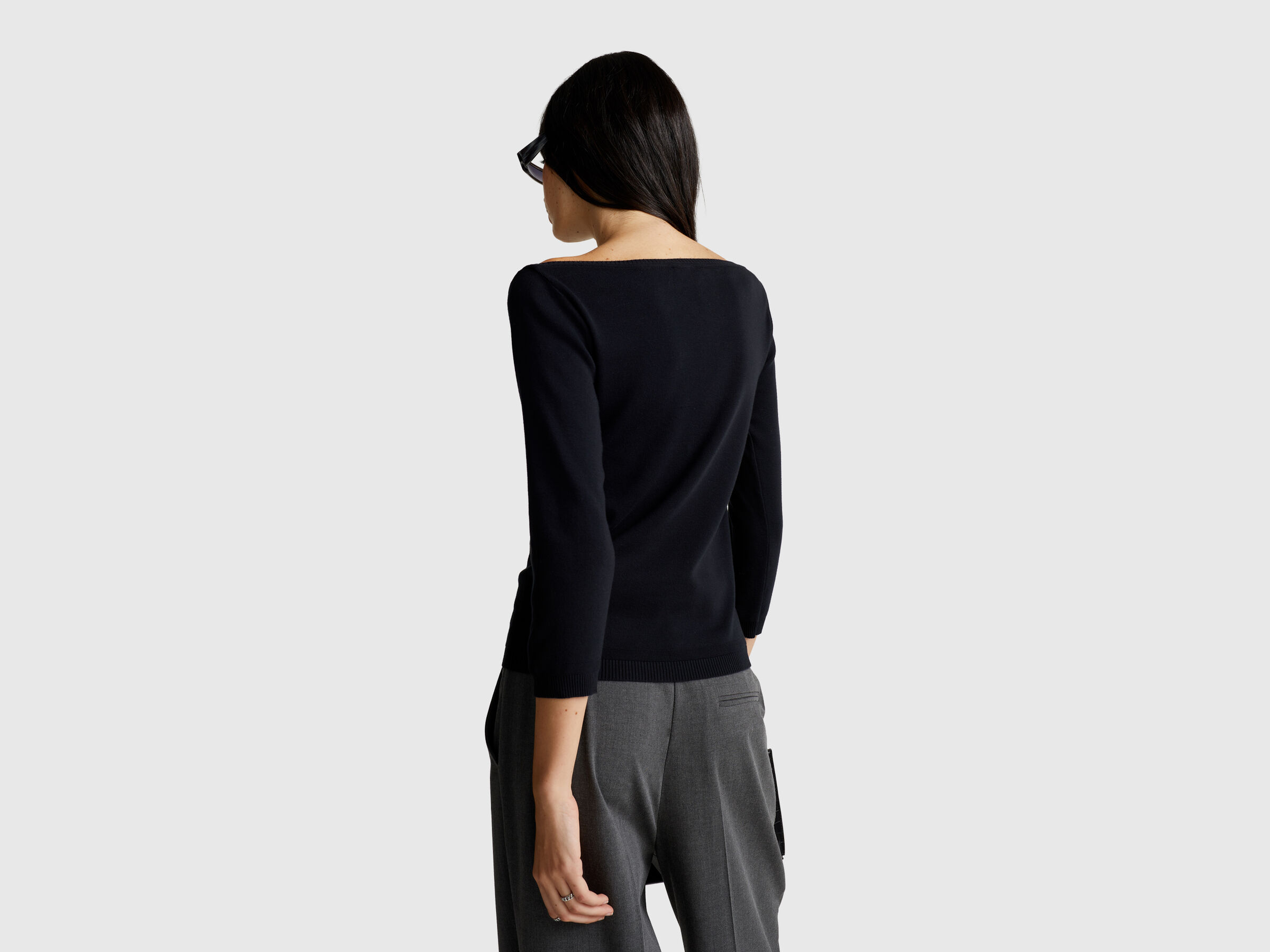 SWEATER H/S Women image number 1