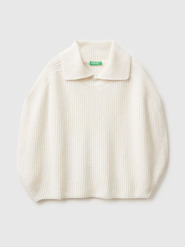 Cape with high collar Women