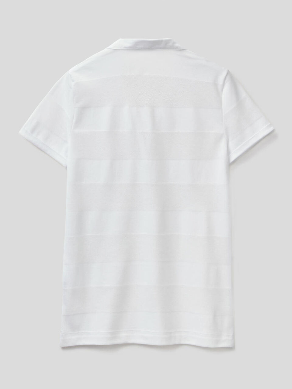 Polo with V-neck image number 2