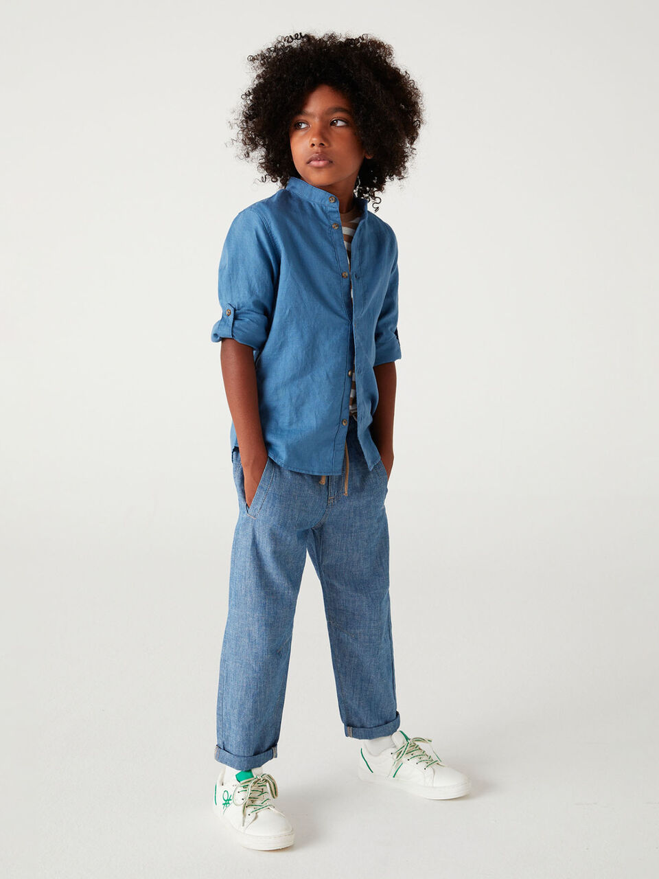 Carrot fit trousers in linen blend image number 1