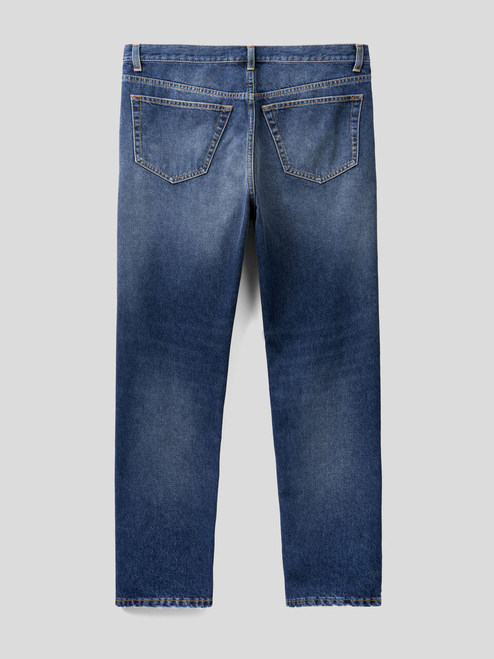 Regular fit jeans in organic cotton image number 2