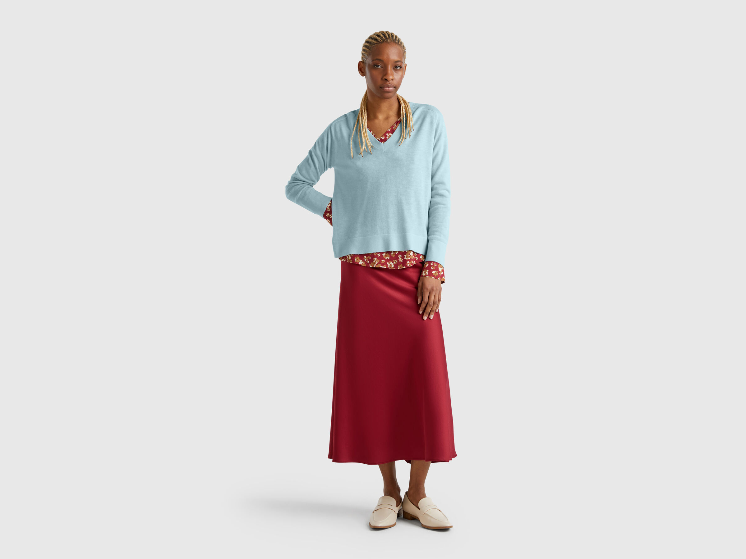 V NECK SWEATER L/S Women image number 2