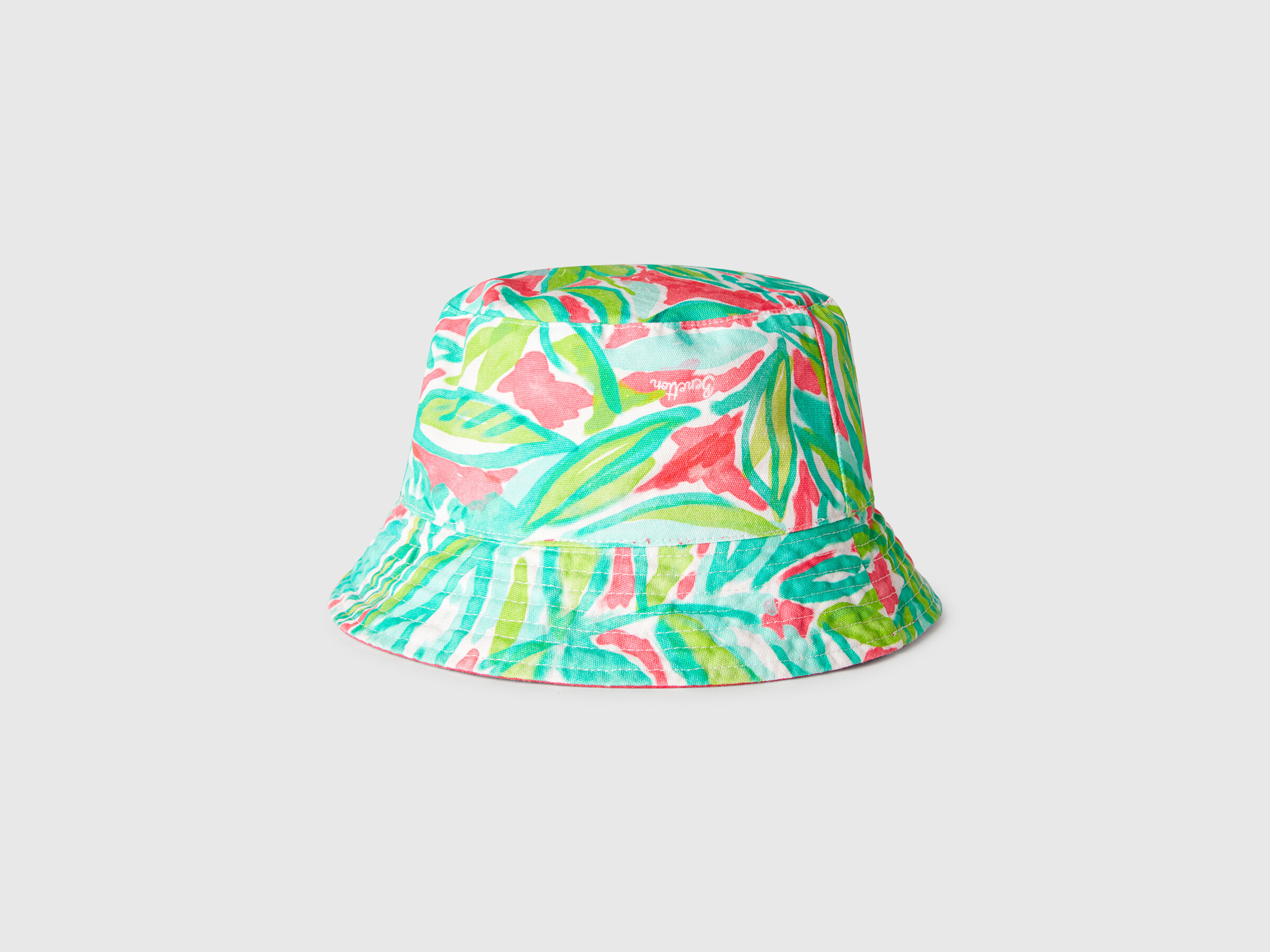 HAT Junior Boy image number 1