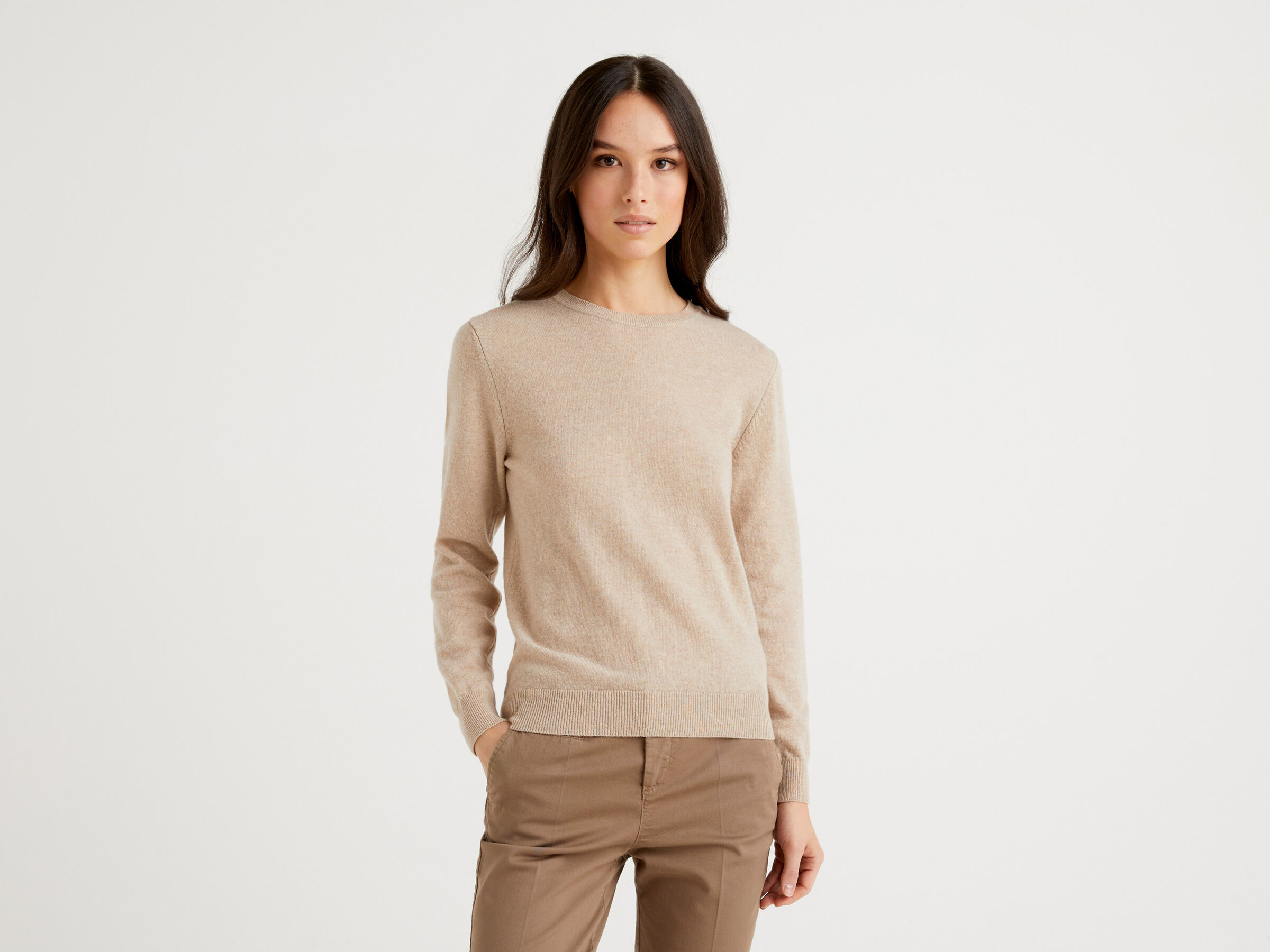 beige crew neck sweatshirt women's