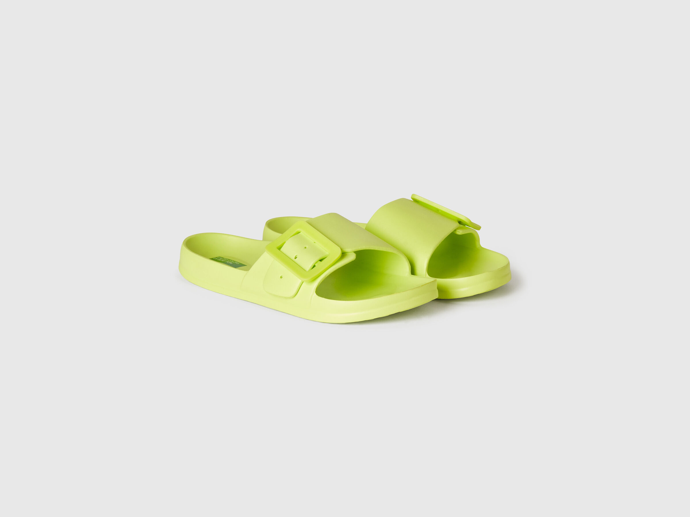 SLIPPERS Women image number 1