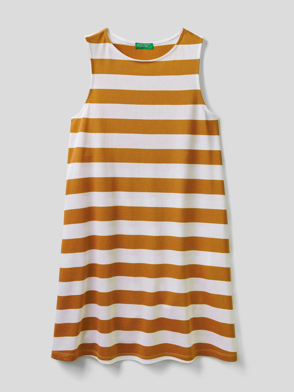 Short sleeveless striped dress image number 1