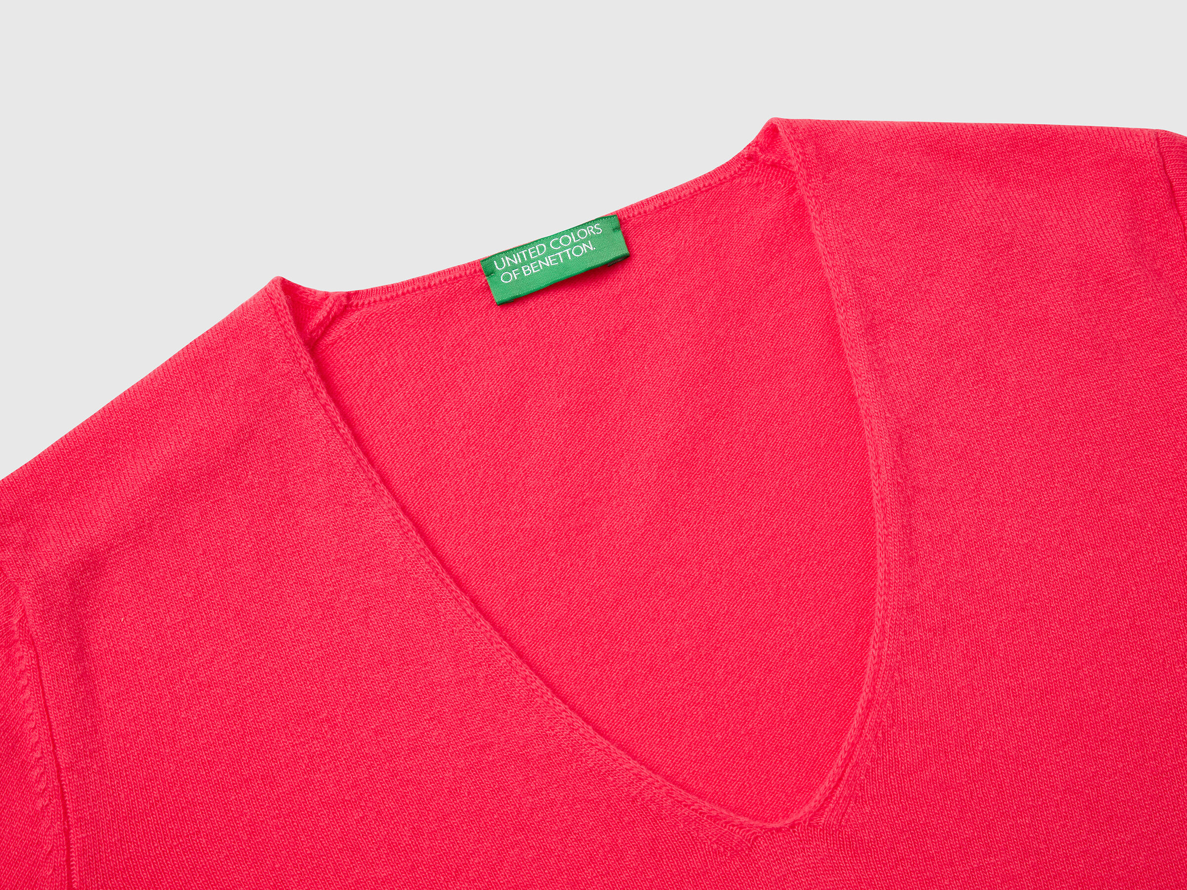 V NECK SWEATER L/S Women image number 5