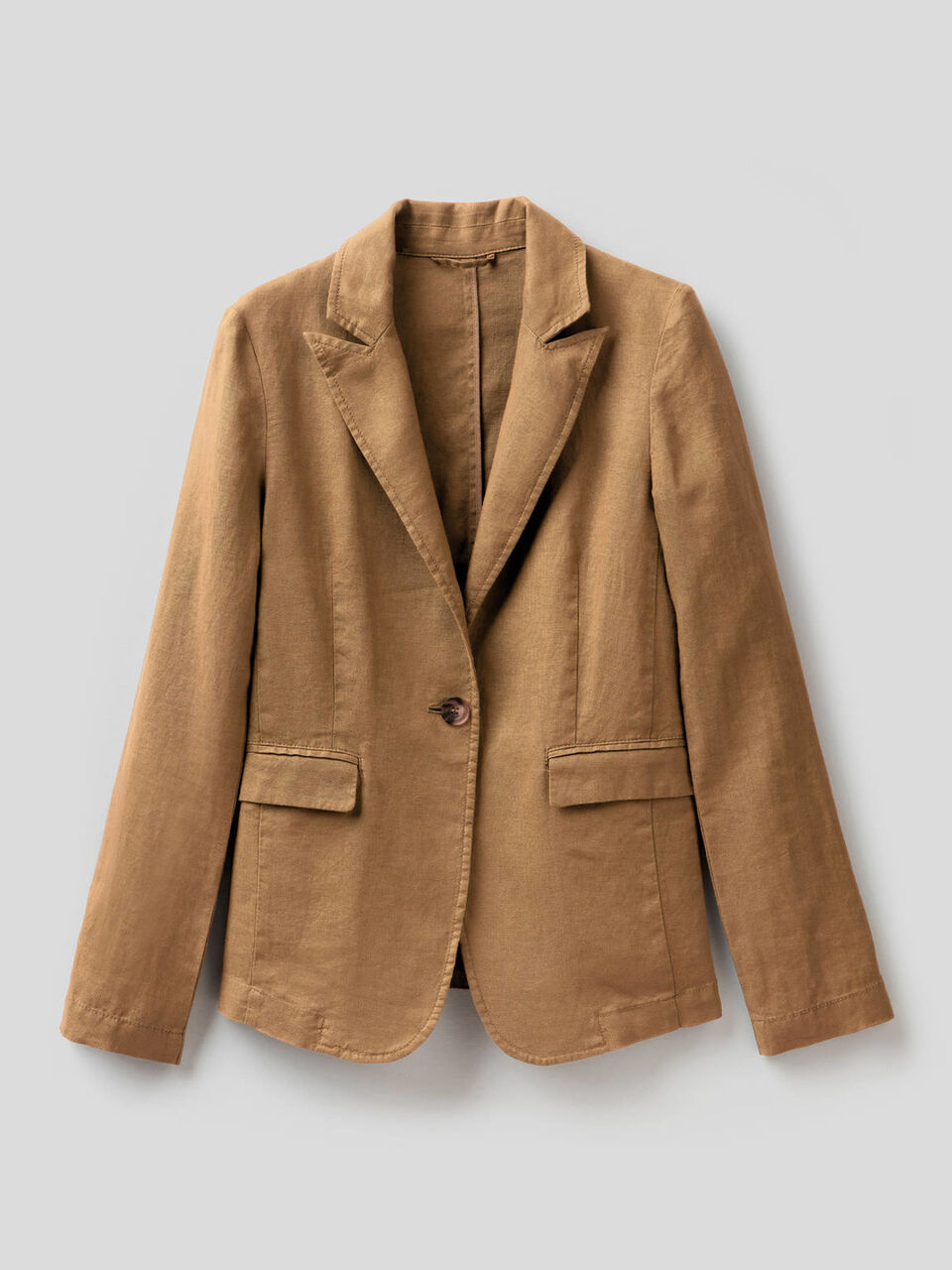 Waisted blazer in 100% linen image number 1