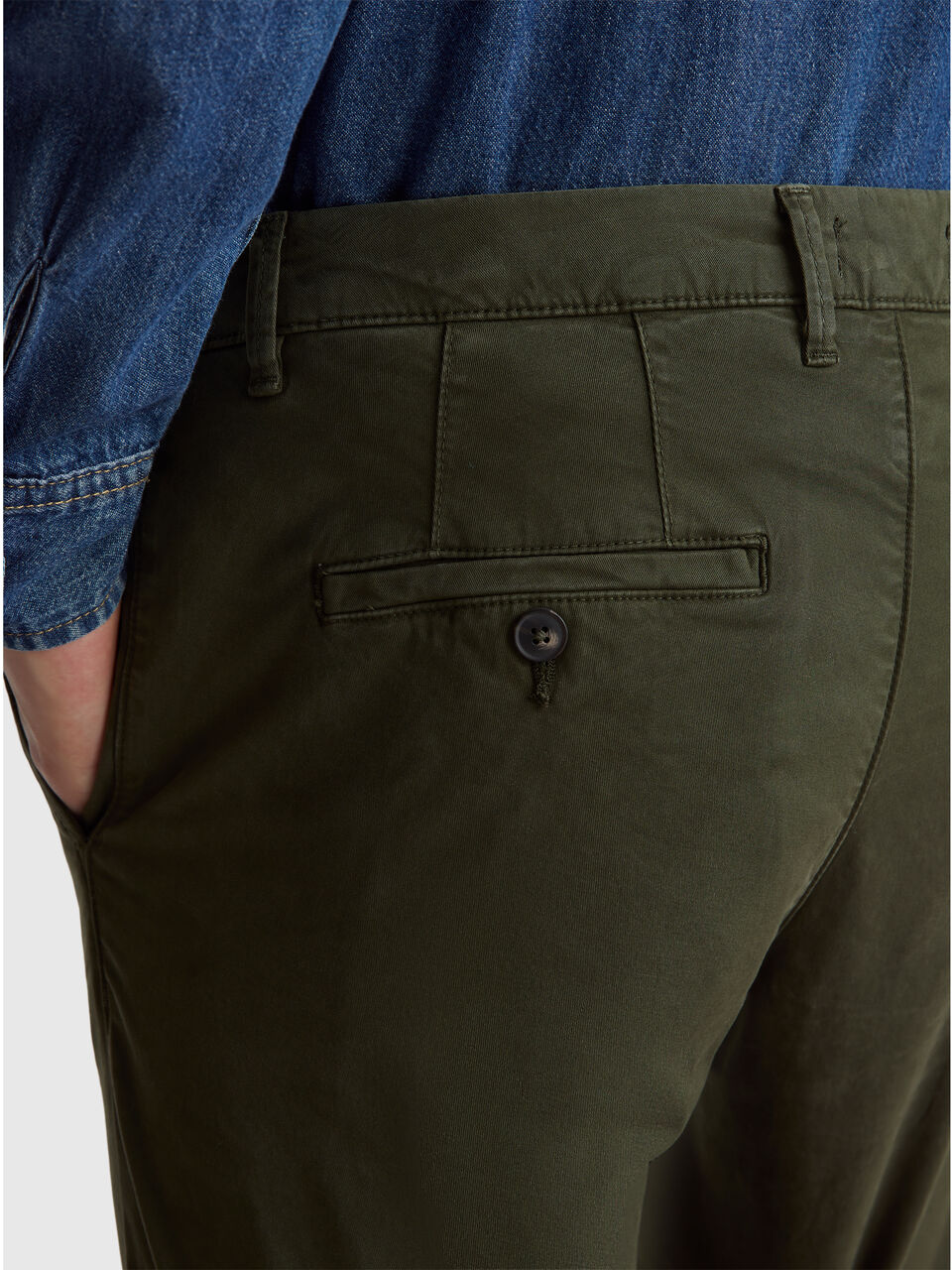 TROUSERS Men image number null