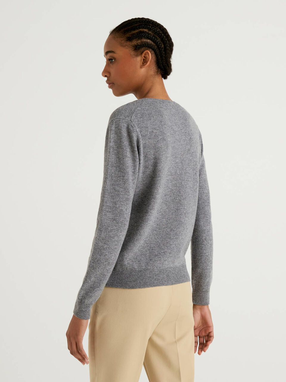 Sweater with V-neck in pure virgin wool