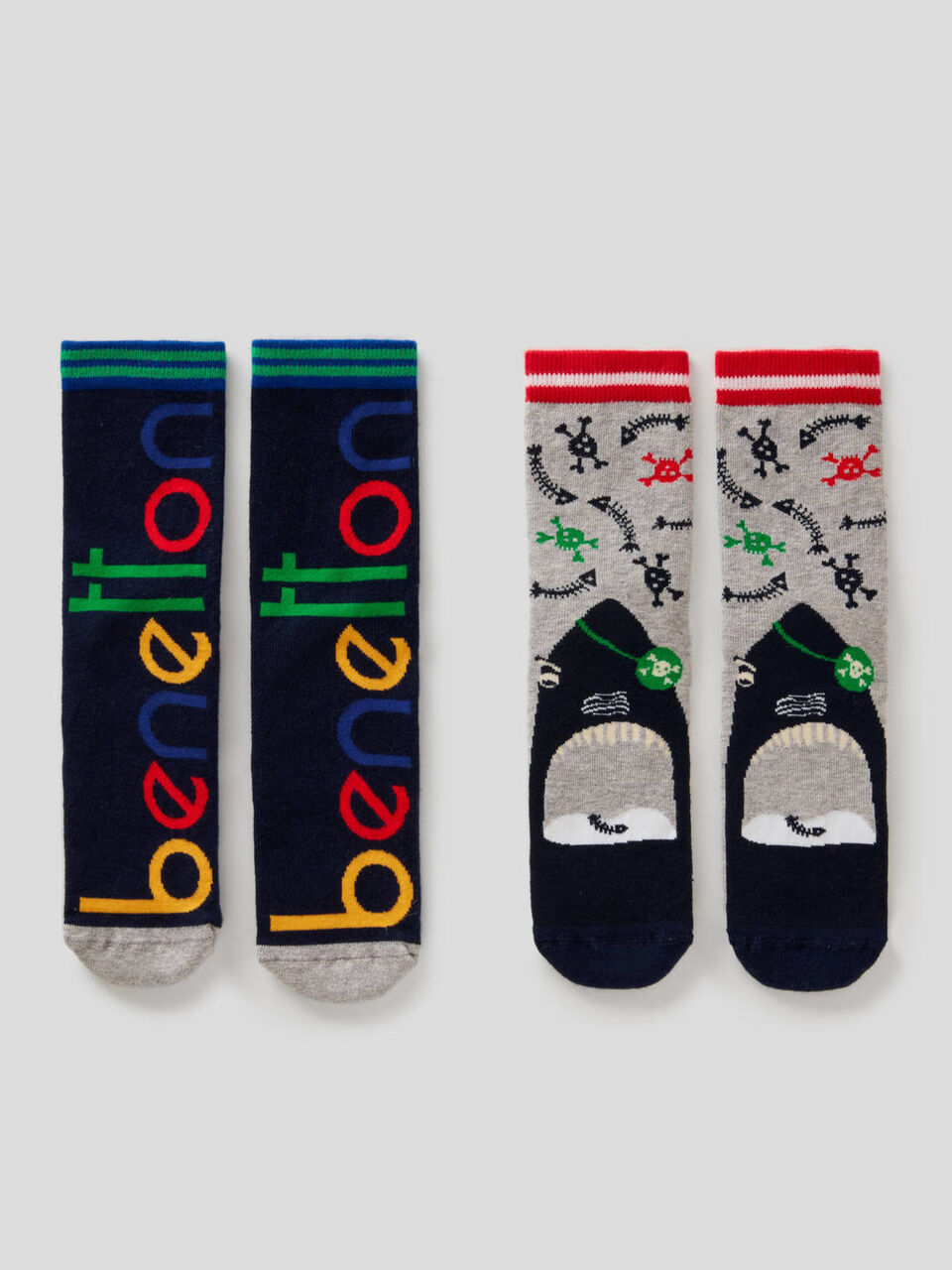 Set of two pairs of non-slip socks image number 1