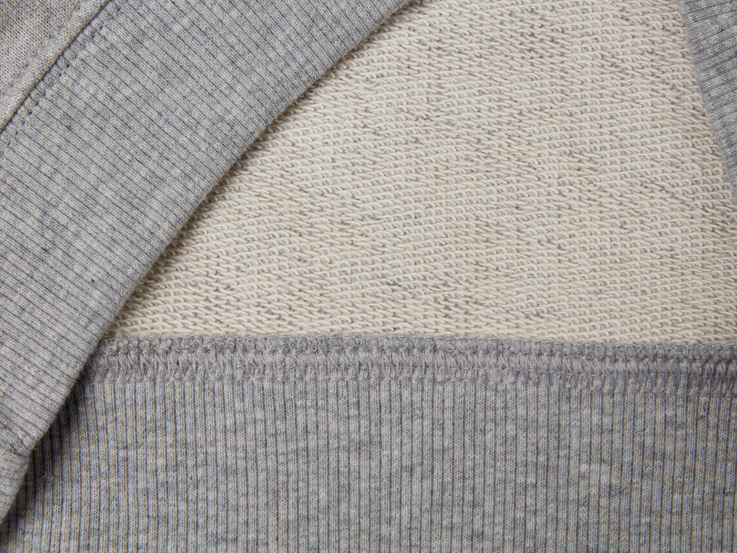 SWEATER L/S Junior Boy image number 2