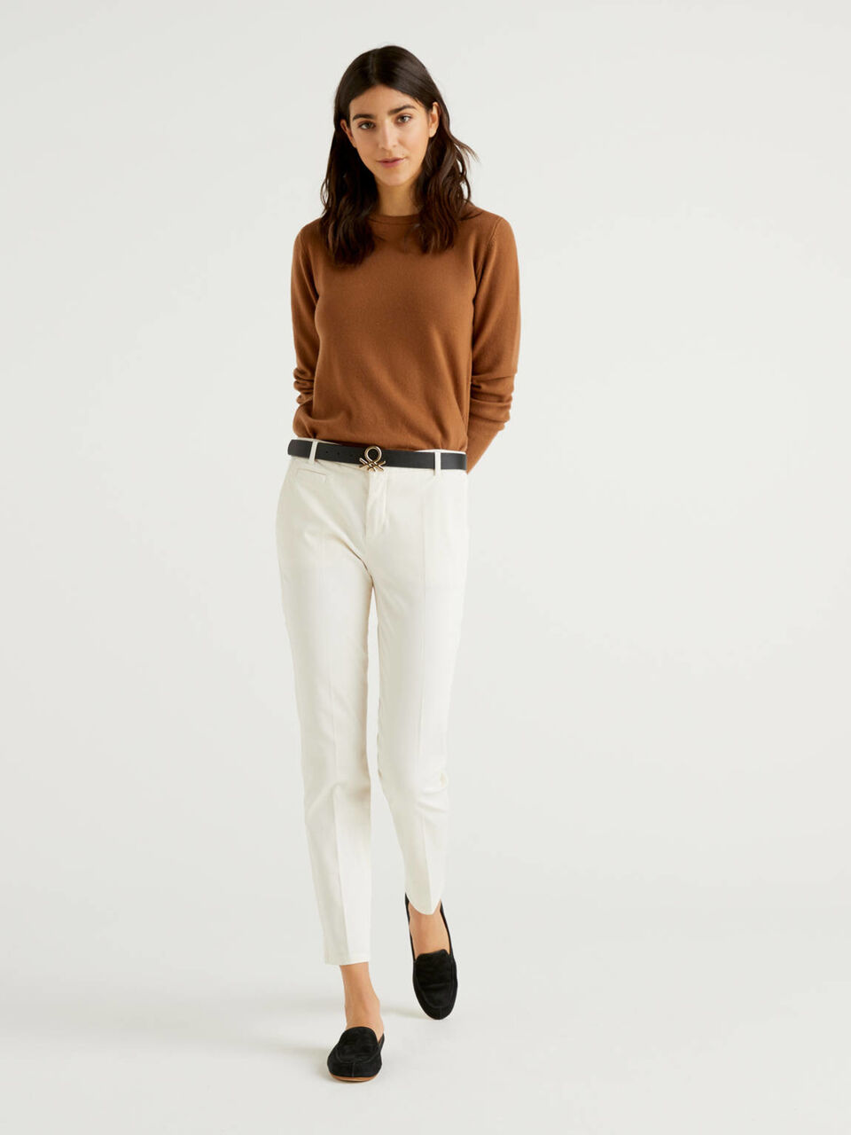 chinos cream