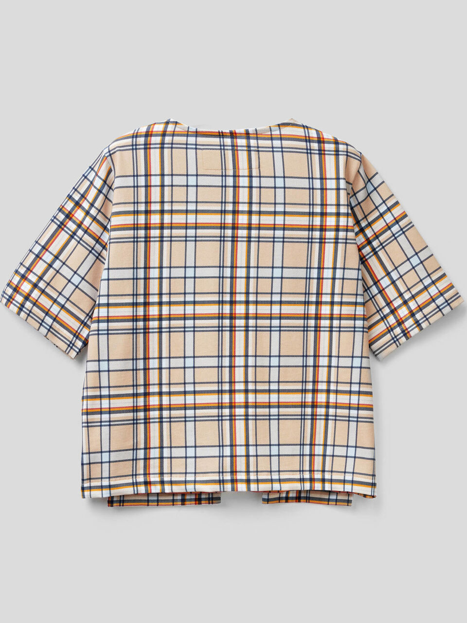 Patterned t-shirt with maxi pockets image number 2