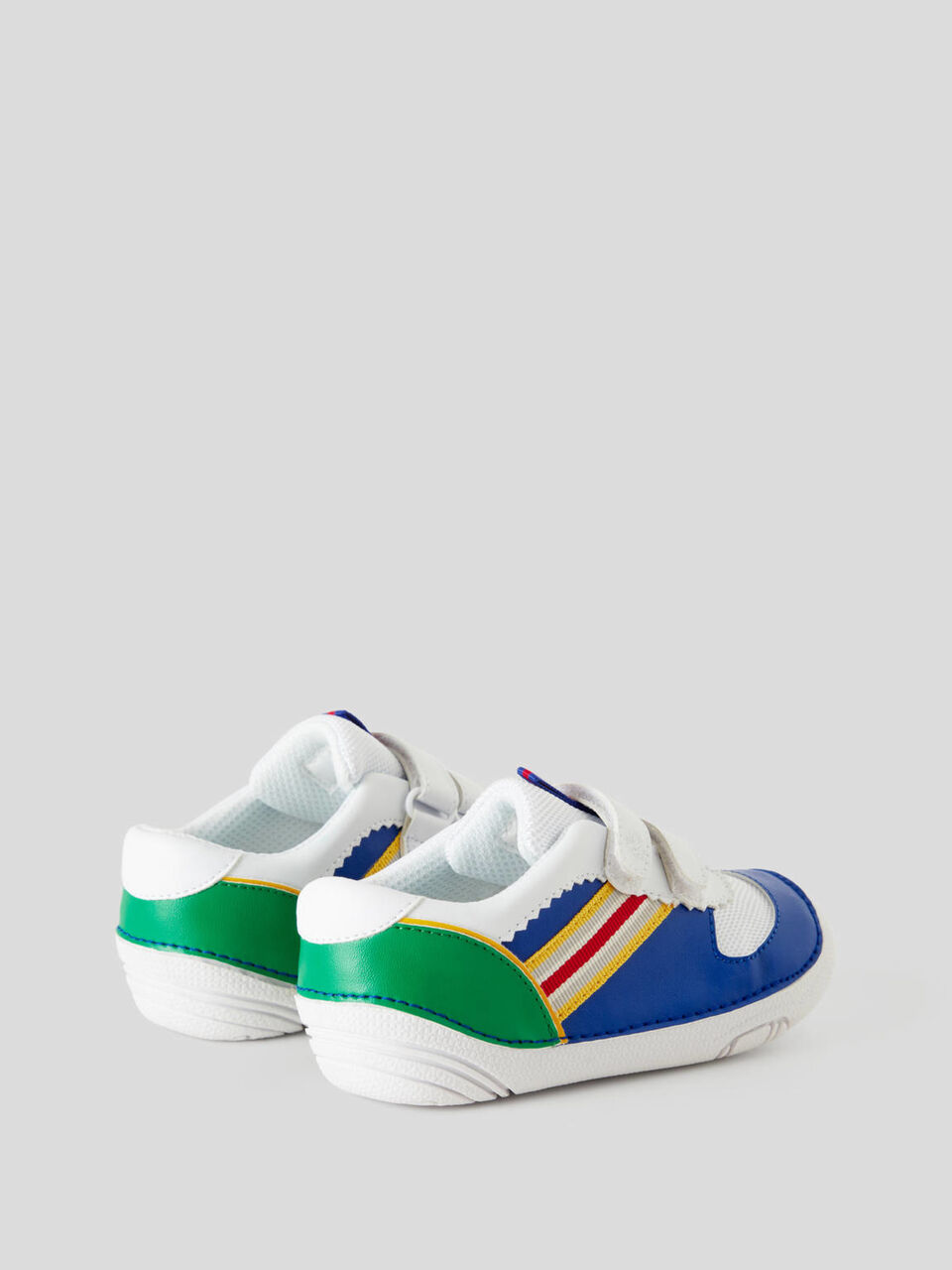 Multicolor sneakers image number 2