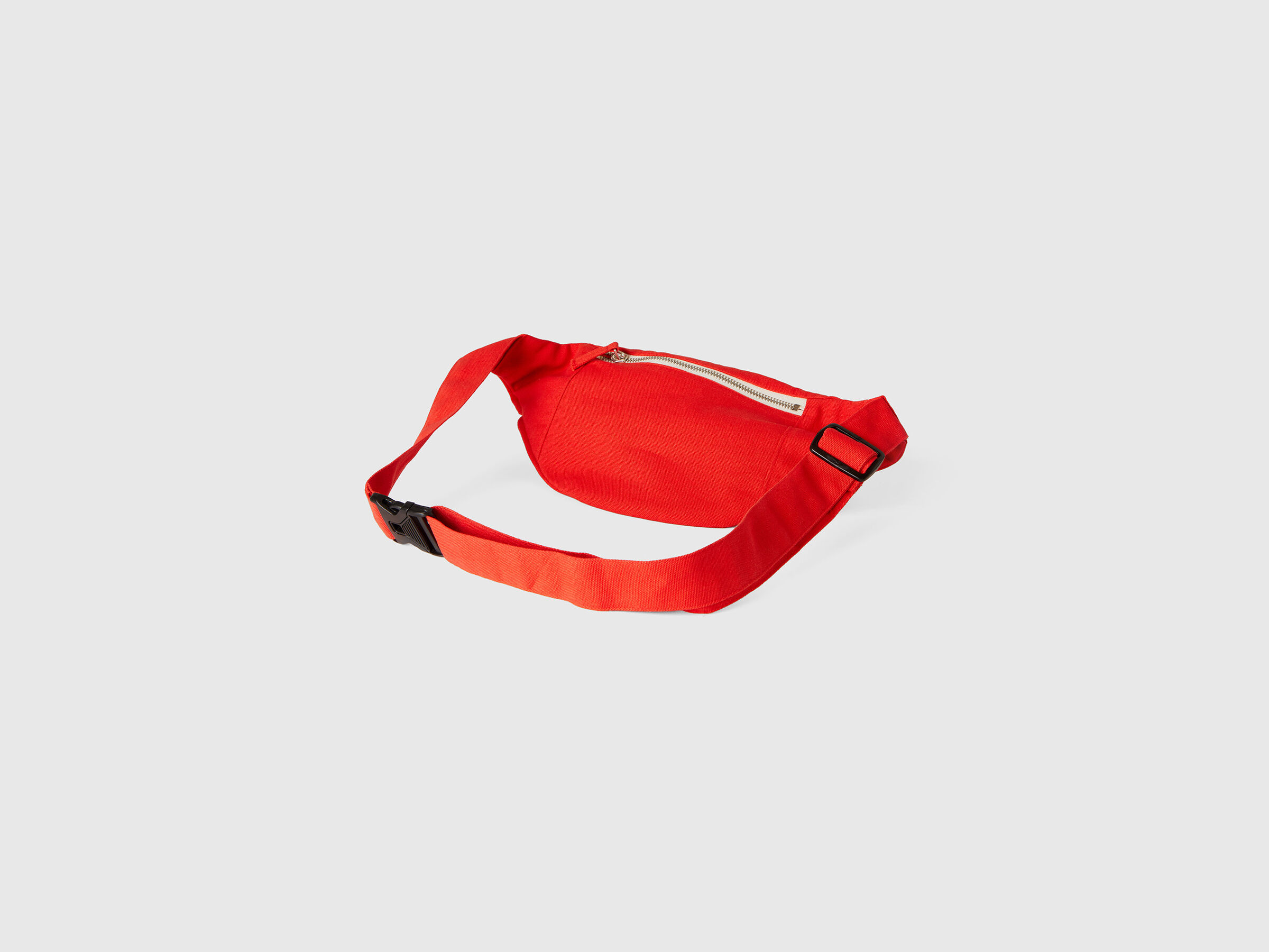 Red pouch in pure cotton image number 1