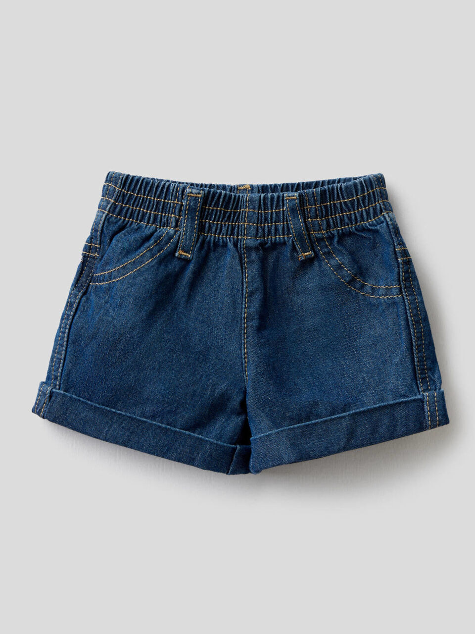 Shorts in 100% cotton denim image number 1