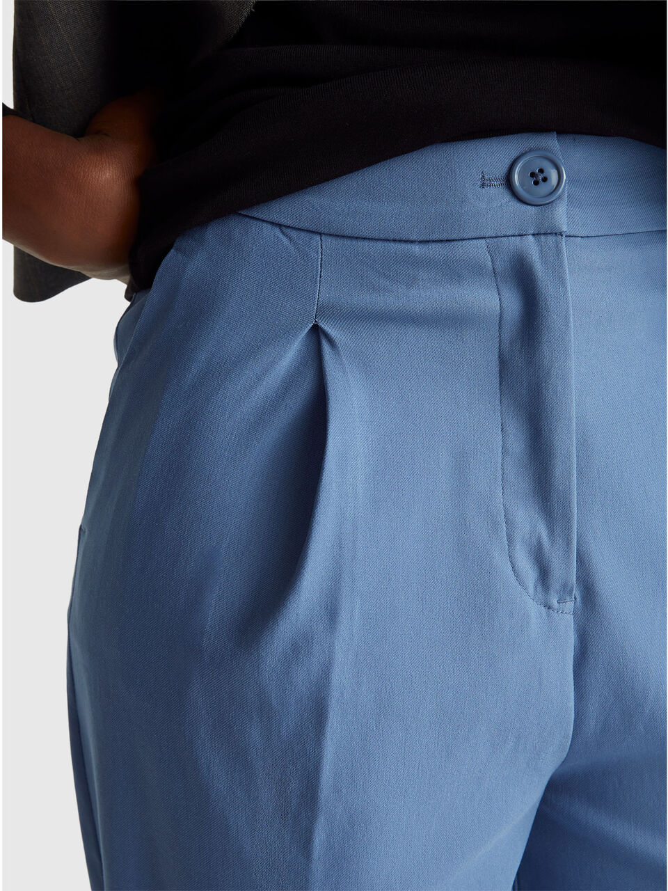 TROUSERS Women image number null