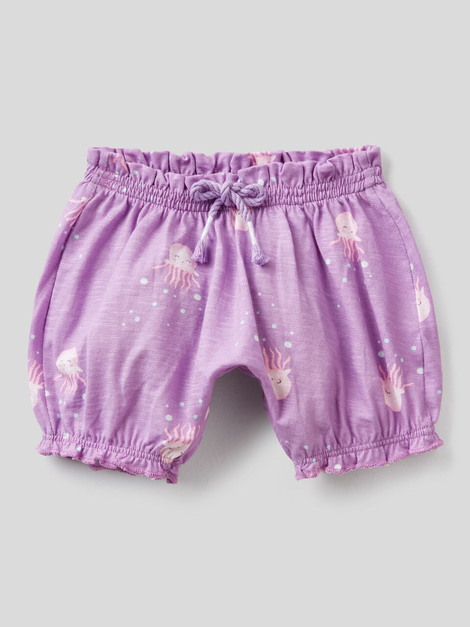 Shorts with sea animals image number 1