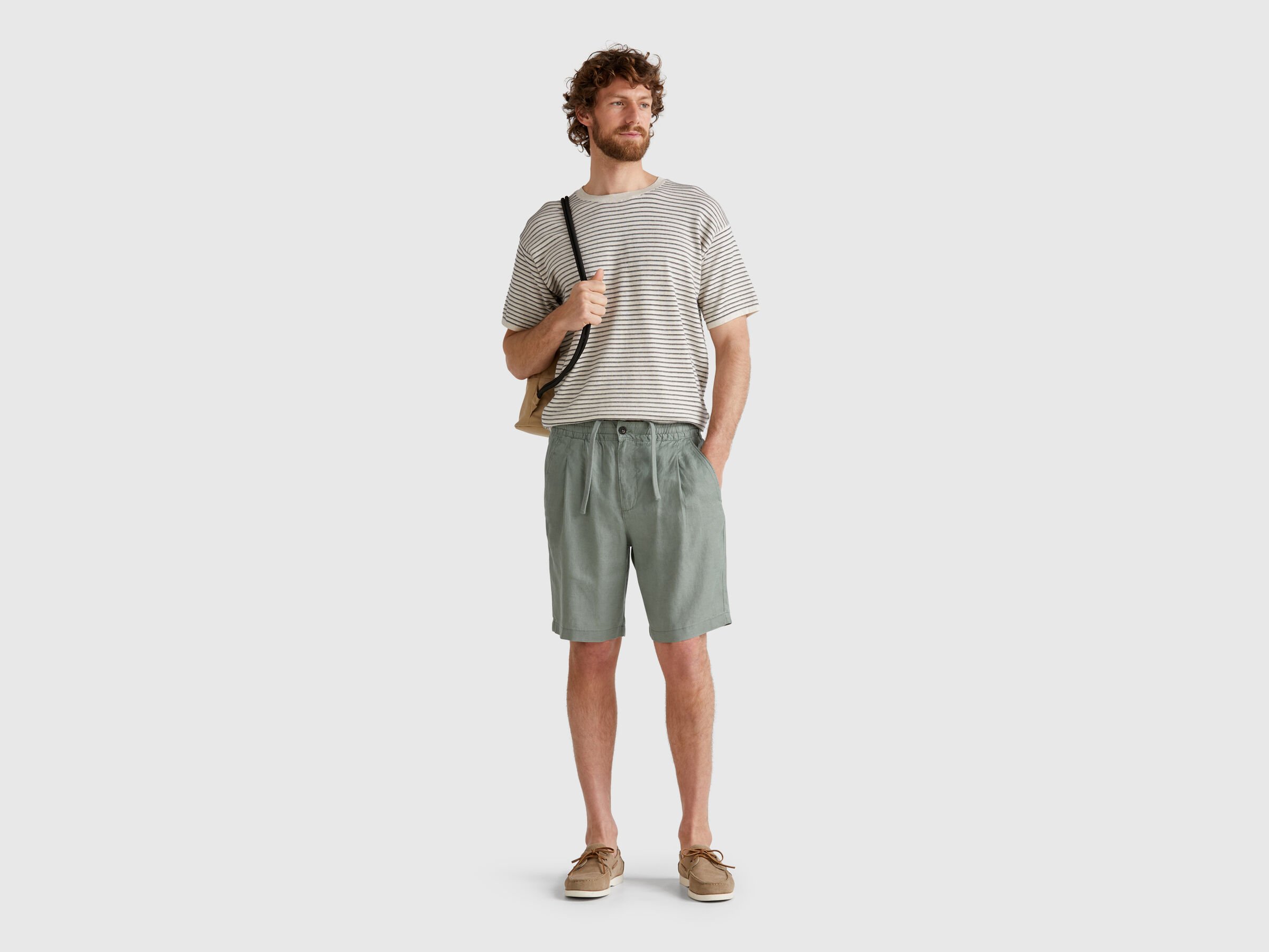 BERMUDA Men image number 2