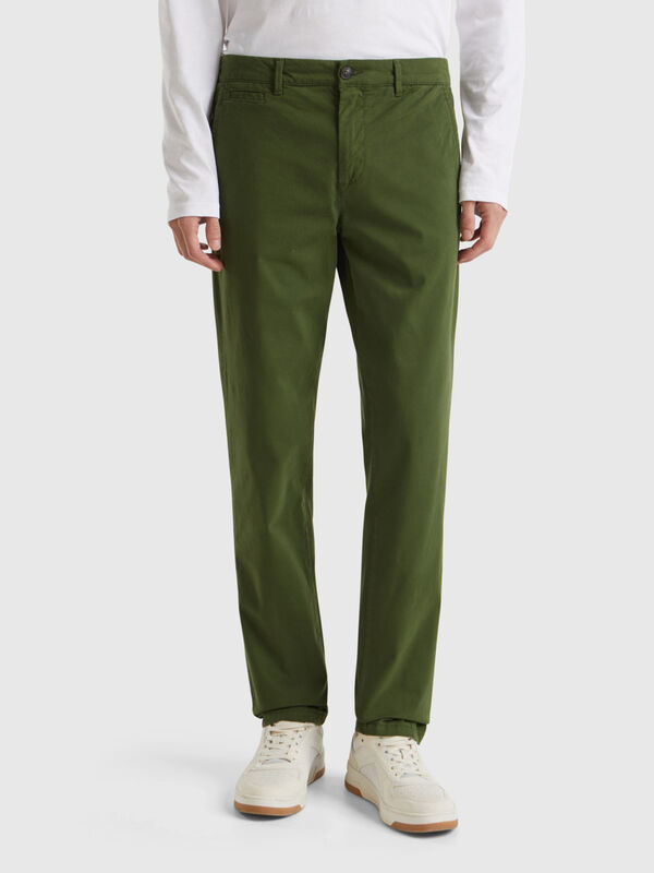 Olive green slim fit chinos Men