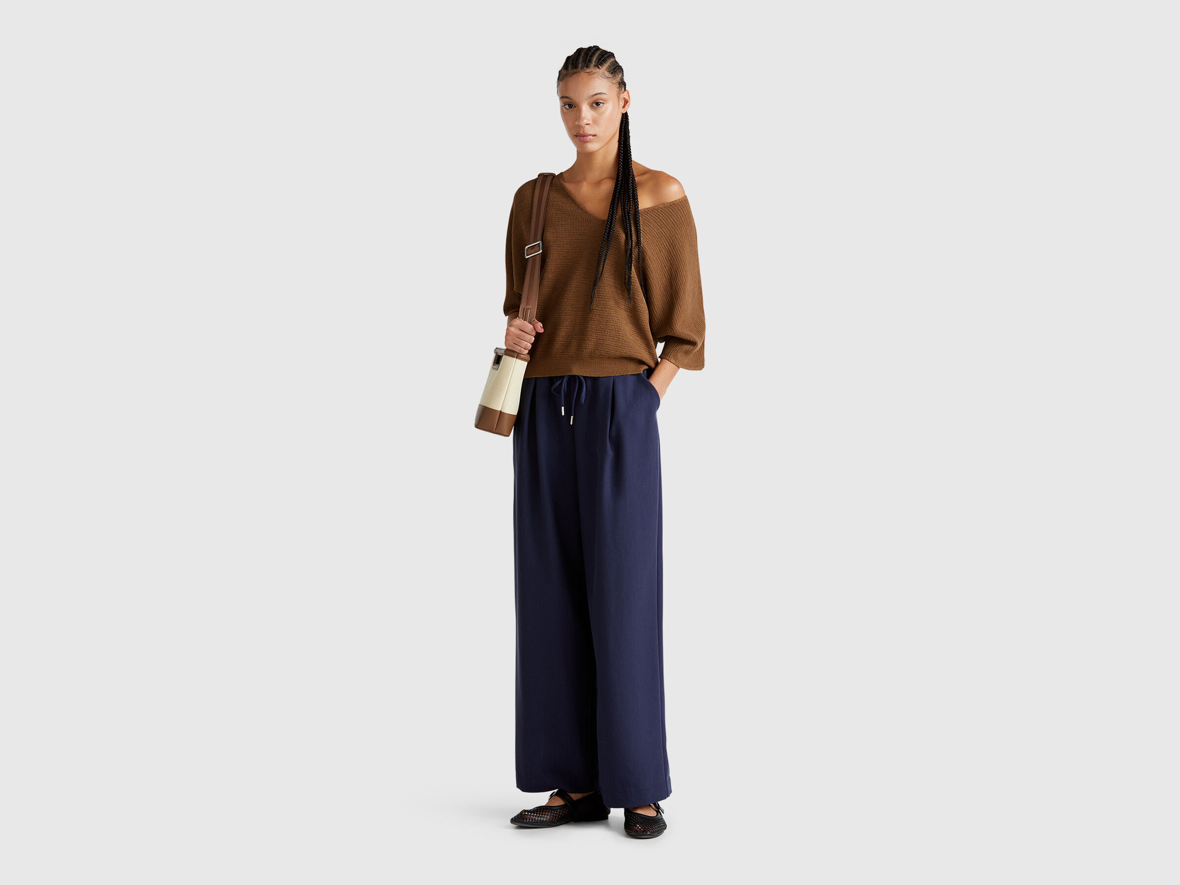 V NECK SWEATER H/S Women image number 2