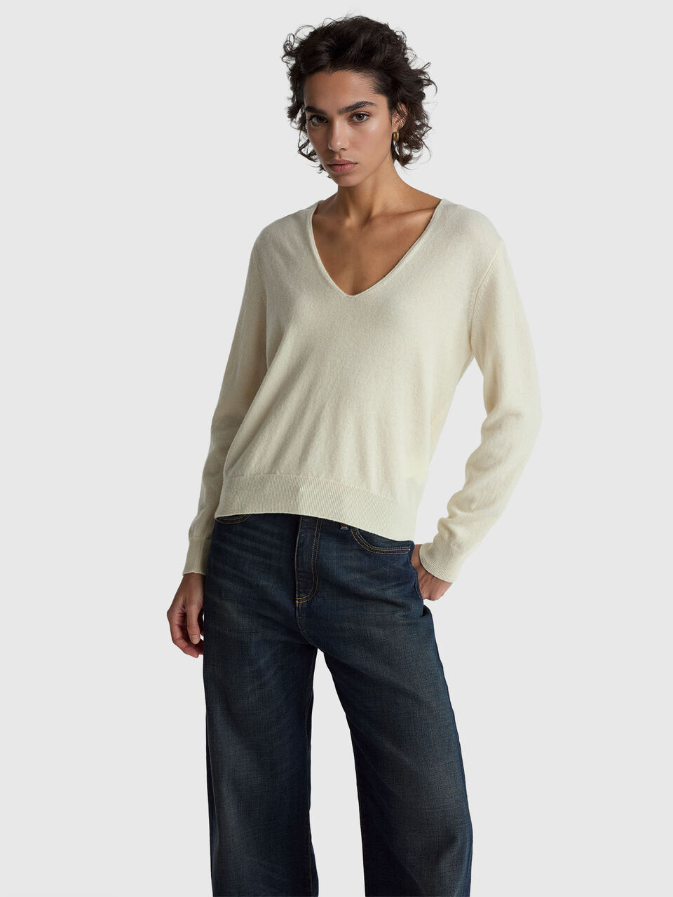V NECK SWEATER L/S Women image number null