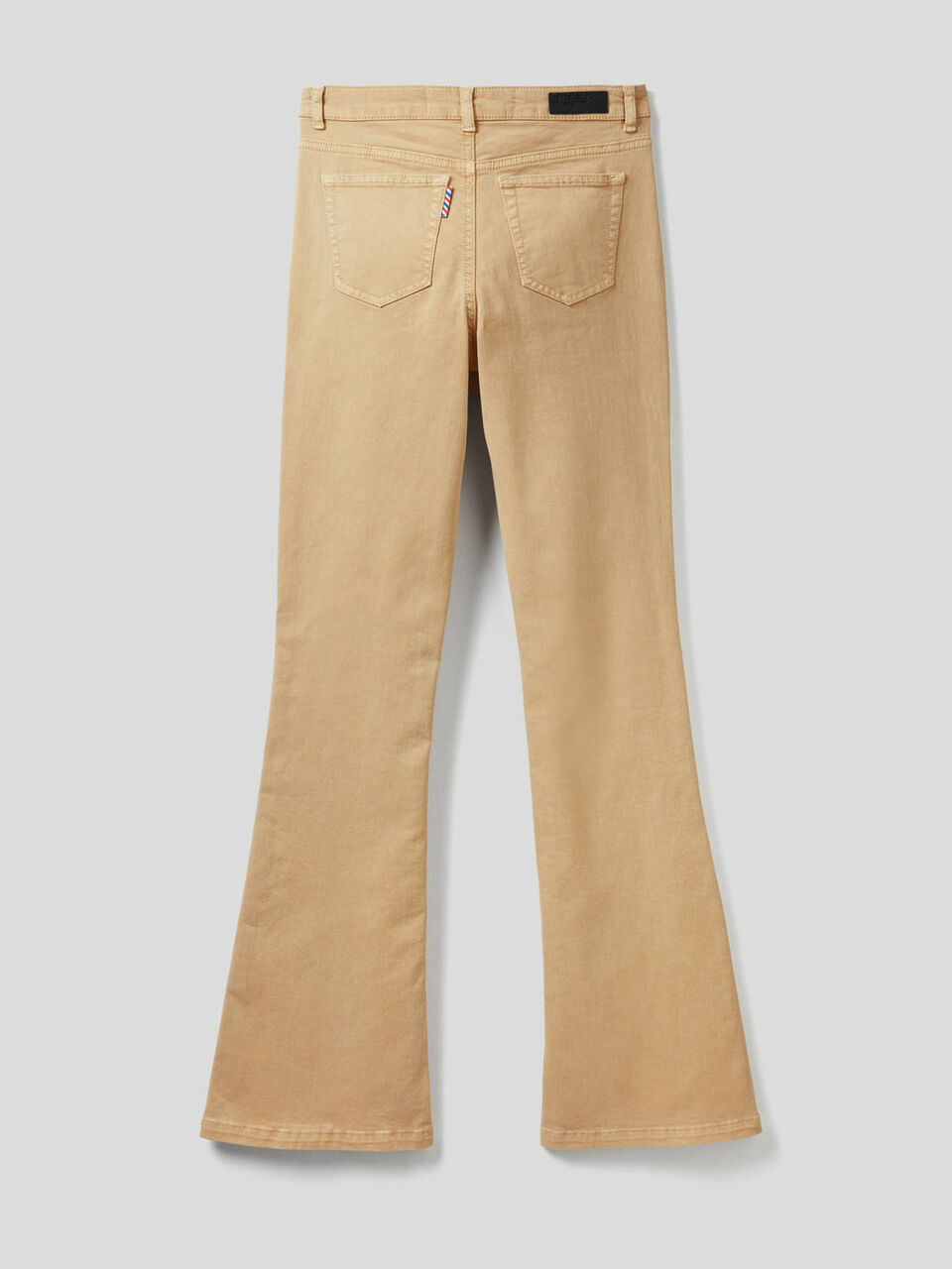 Cotton jacket with natural dye image number 2