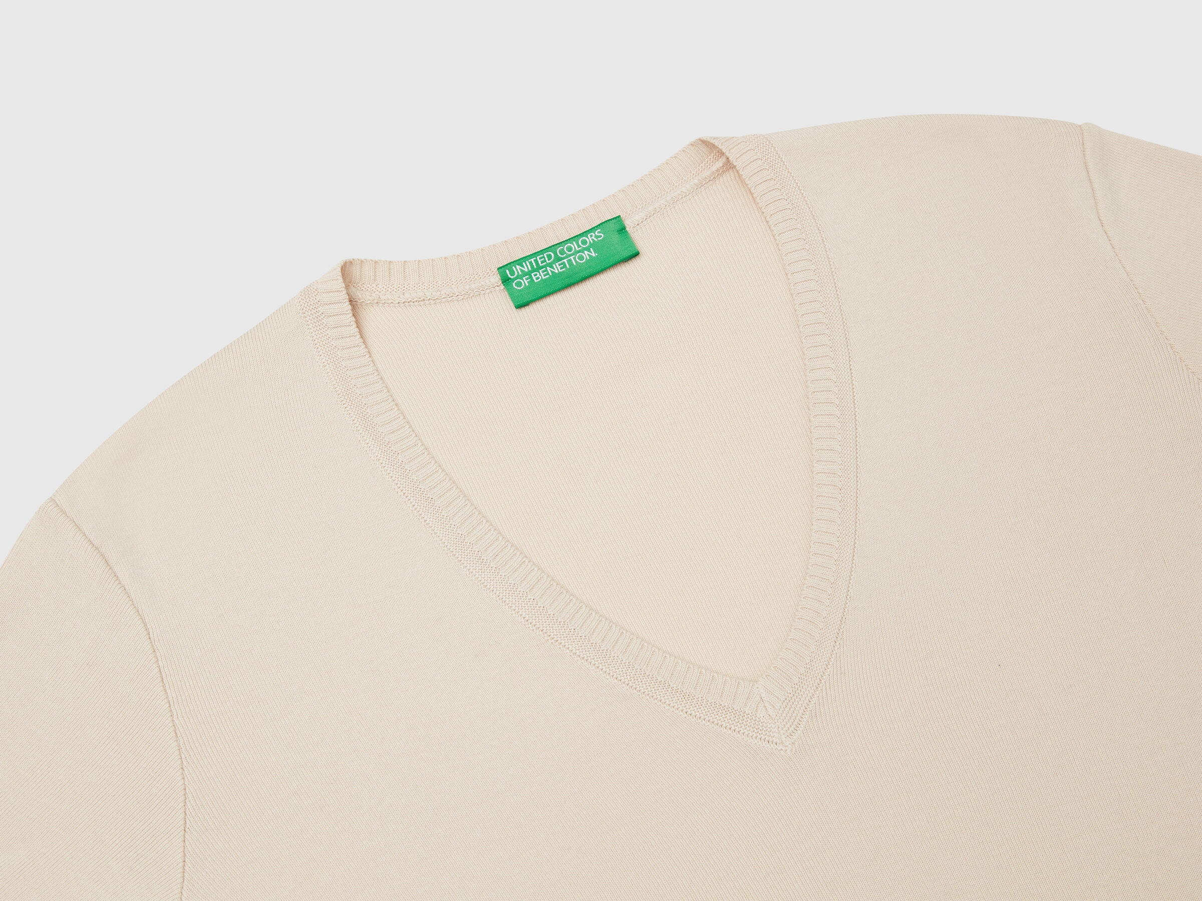 V NECK SWEATER L/S Women image number 6