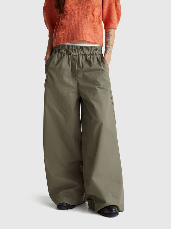 Wide trousers in pure cotton Wide trousers in pure cotton Women