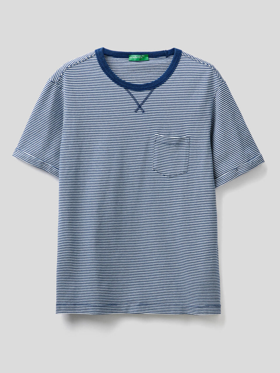 T-shirt in 100% cotton with worn look image number 1