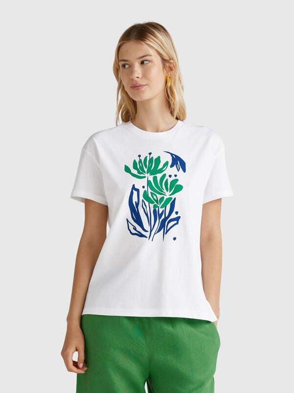 Regular fit t-shirt with floral print Women