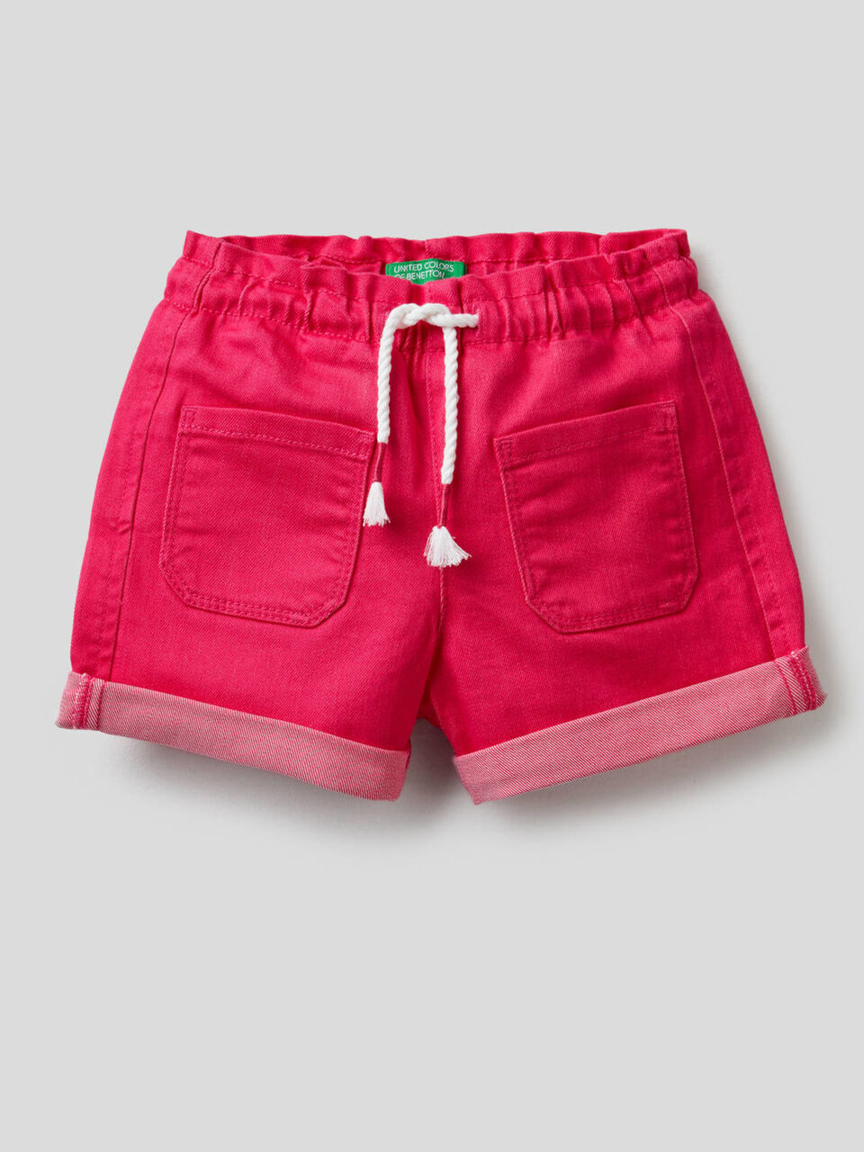 Shorts with elastic waistband image number 1