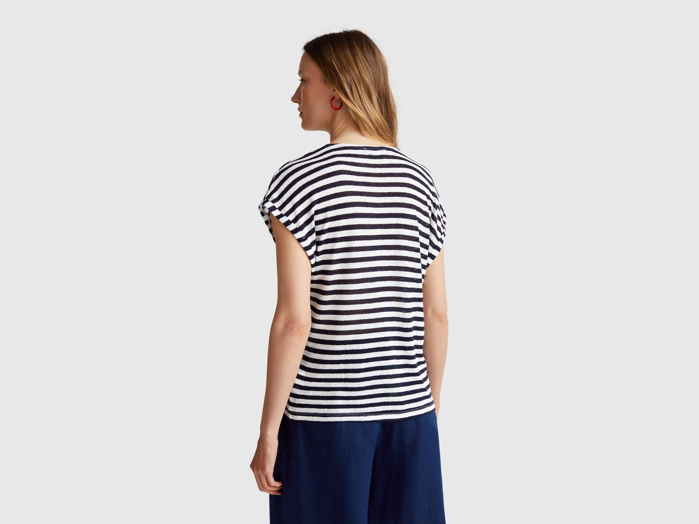 T-SHIRT Women image number 1