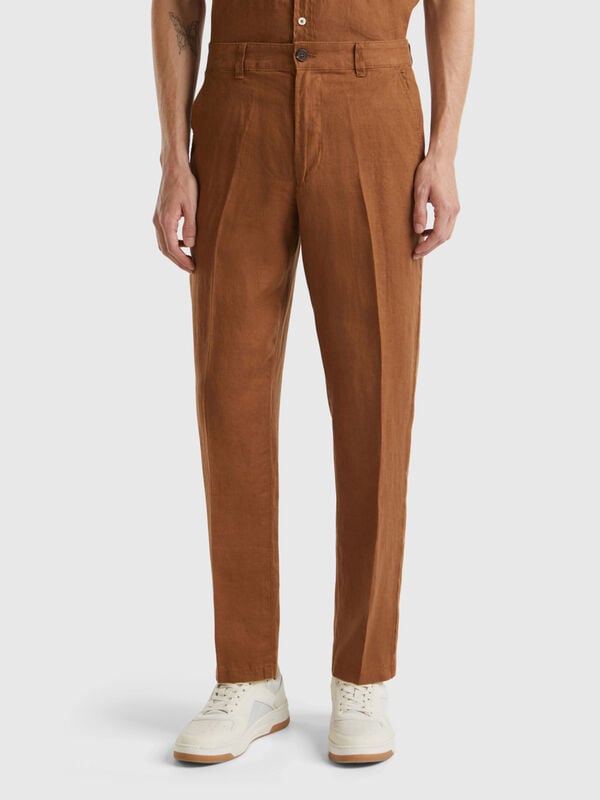 Chinos in pure linen Men