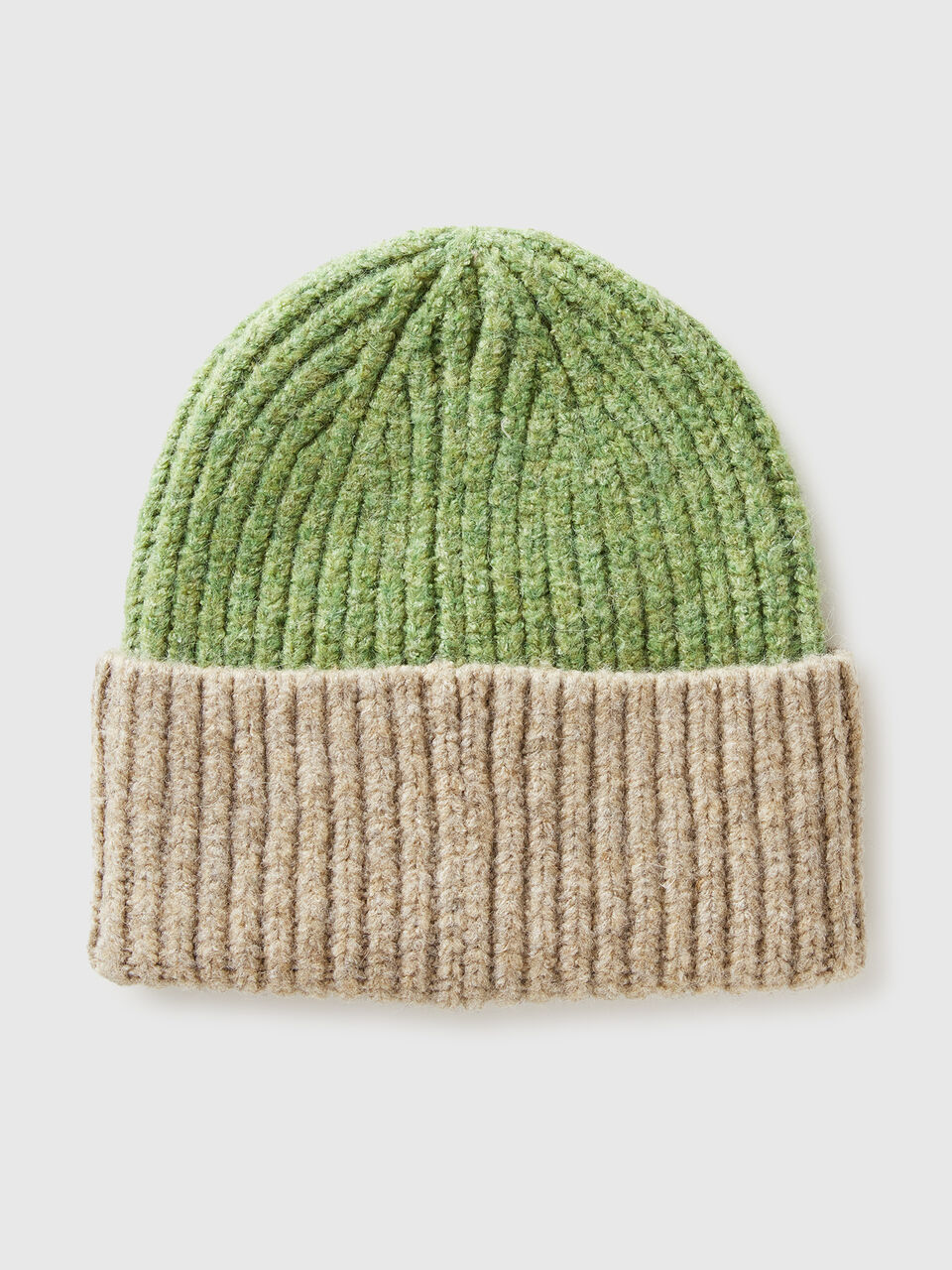 CAP Women image number null
