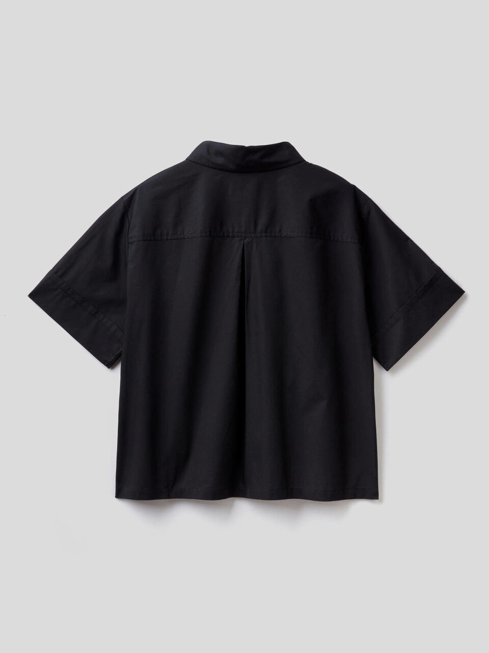 Boxy shirt in 100% cotton image number 2