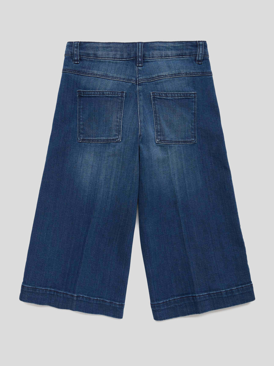 Flared 3/4 jeans image number 2