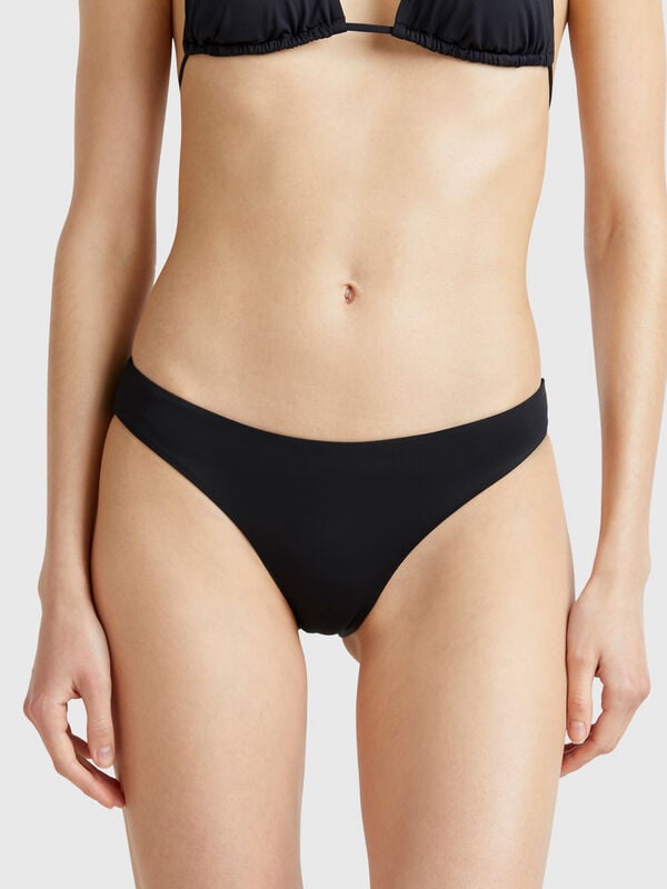 Basic swim bottoms in ECONYL® Women